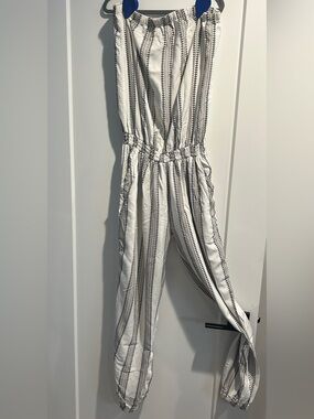 White strapless jumpsuit with side pockets
